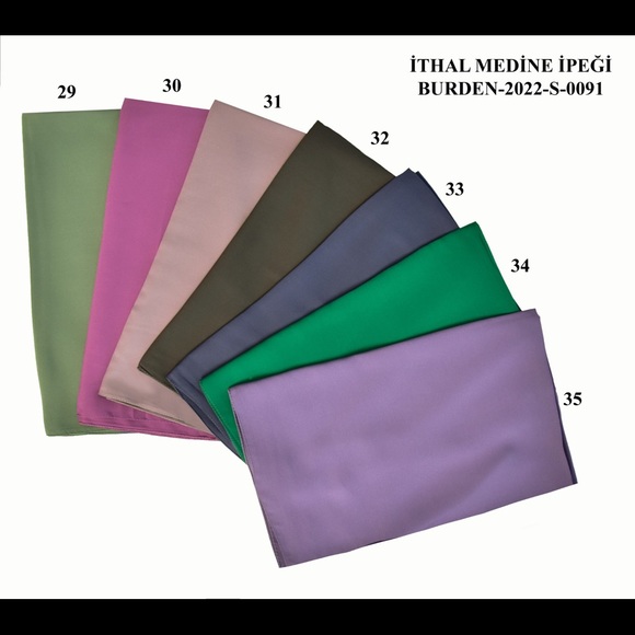 Scarfs - Picture 6 of 16